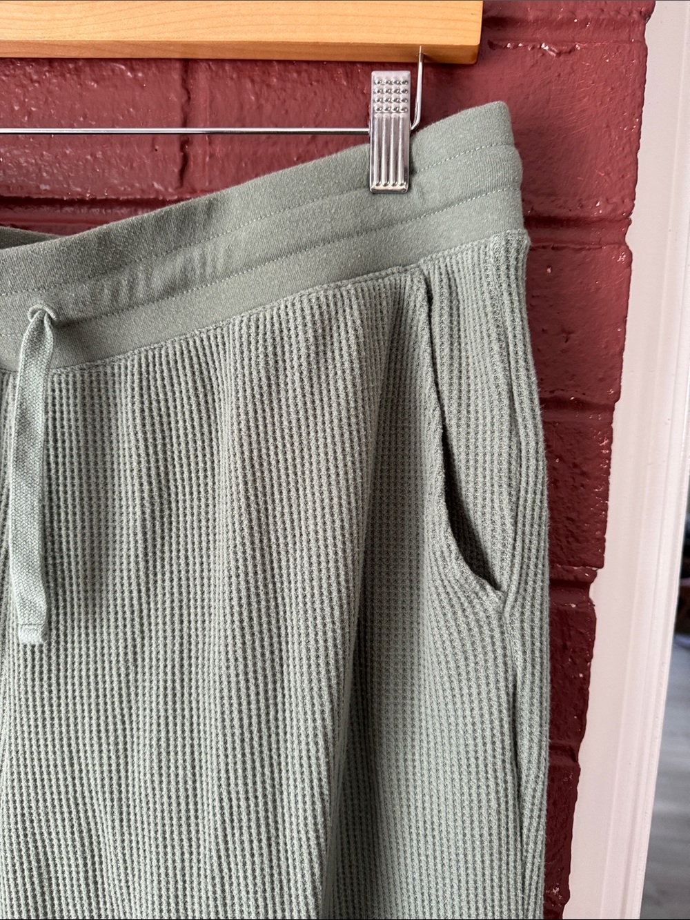 L.L.Bean Sage Green Waffle Knit Long Sleeve Loungewear Set Large - Picture 10 of 12